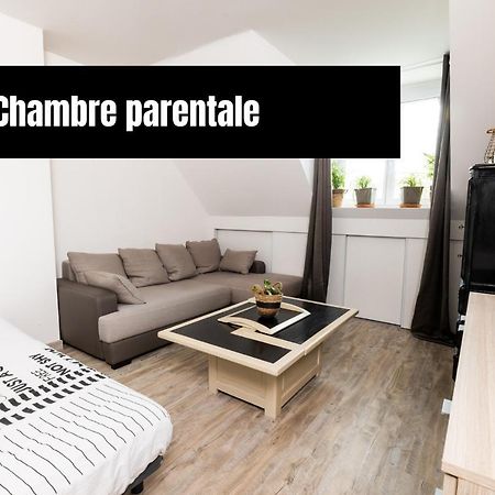 Chambre Hote - Dormir Comme A La Maison - شاتوبرييّا المظهر الخارجي الصورة